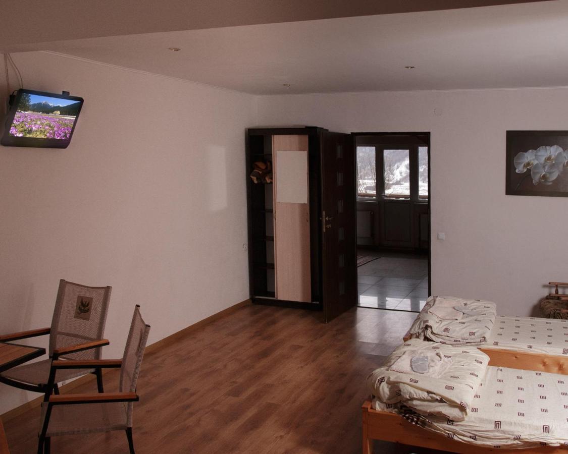 Hotel U Dvori Podgorodtsy Zewnętrze zdjęcie