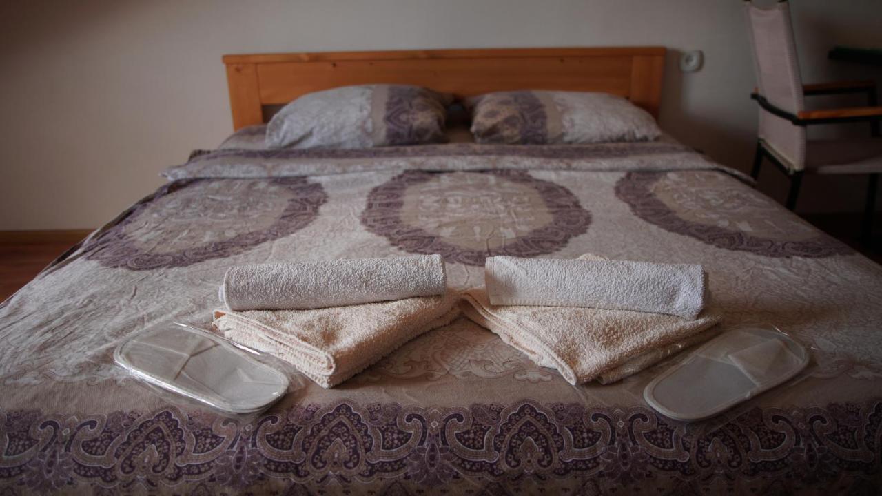 Hotel U Dvori Podgorodtsy Zewnętrze zdjęcie